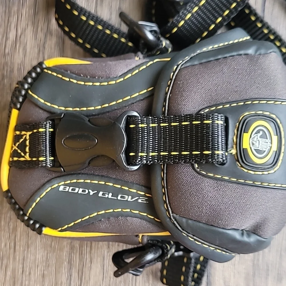 Body Glove Camera Case with Strap